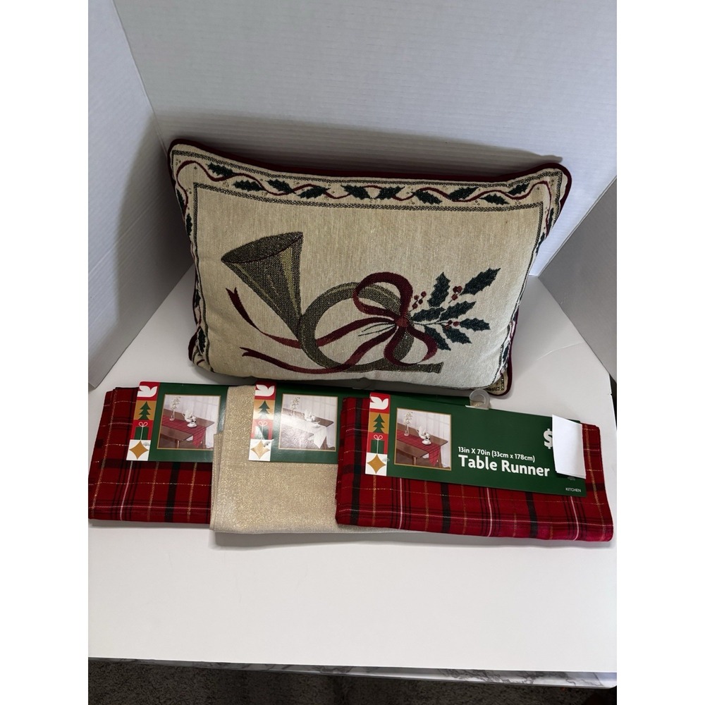 Tapestry  Pillow Christmas French Horn Holly 16 x 12 Lot Of 3 Table Runner 13x70